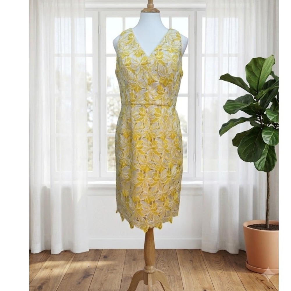 White House Black Market Lace Dress 4 Yellow Floral Sheath Brunch Preppy Spring